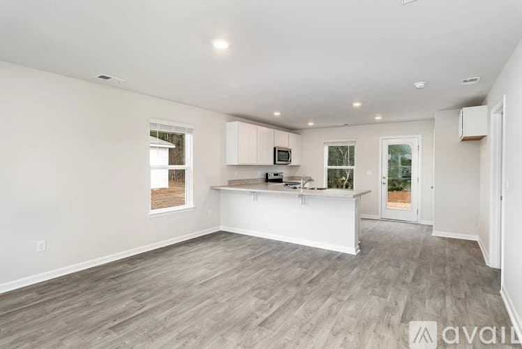 Tabor City House: 99 Cambridge Drive