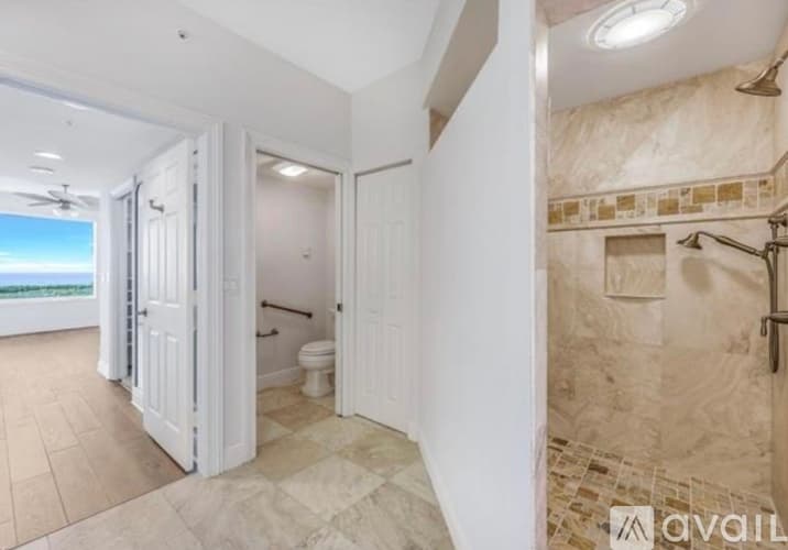 Naples Condo: 1001 Arbor Lake Dr