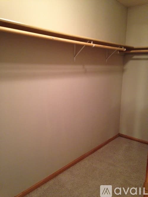 North Mankato Townhome: 2106 Linden Trail