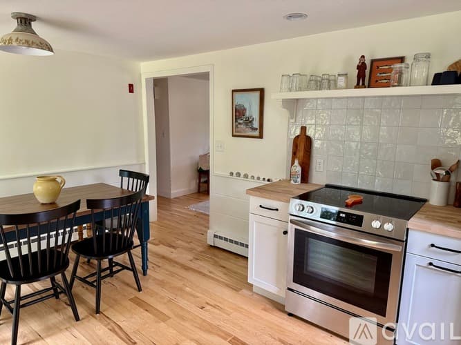 Brewster House: 5 Commons Way