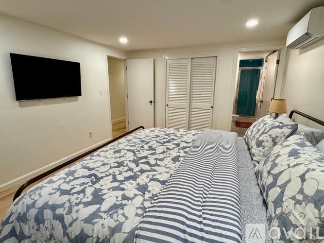 Brewster House: 5 Commons Way