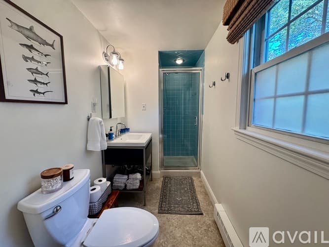 Brewster House: 5 Commons Way