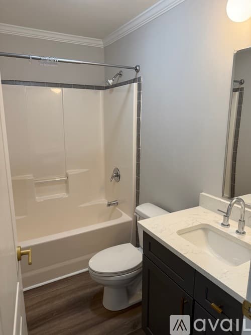 Thomasville Townhome: 100 110 Pine St