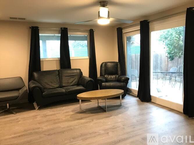 Antioch Apartment: 1517 Marie Ave