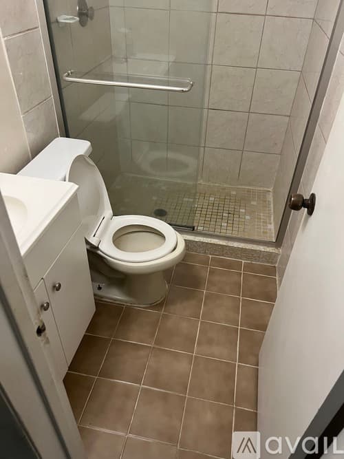 Coconut Creek House: 4000 NW 9th Ct