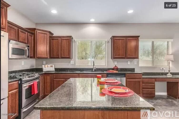 Phoenix House: 28518 N 26th Dr