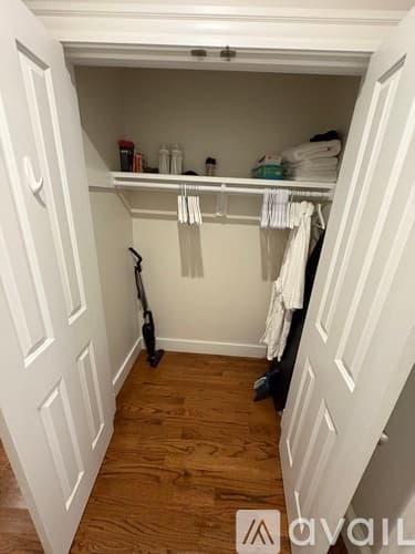 Boston Apartment: 873 Beacon St