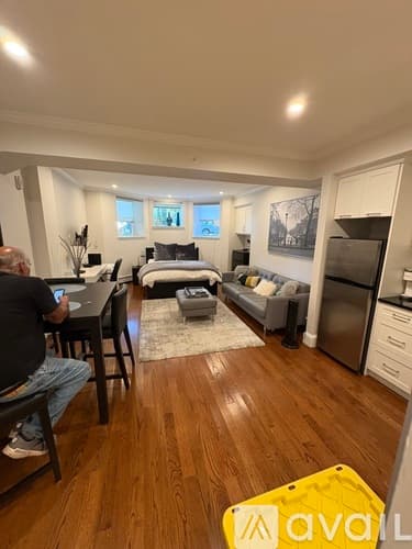 Boston Apartment: 873 Beacon St