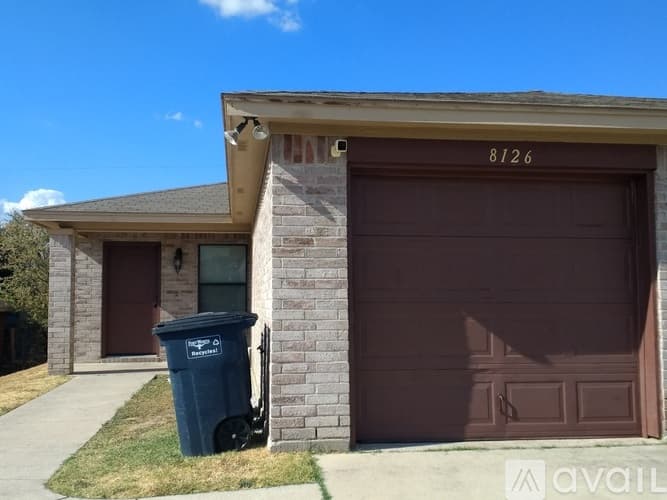 Fort Worth Apartment: 8126 Doreen Ave