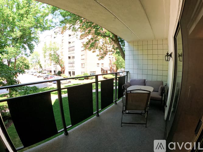 Medford Apartment: 22 9th Street