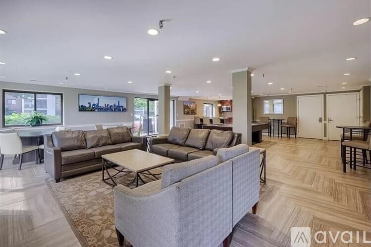 Medford Apartment: 22 9th Street