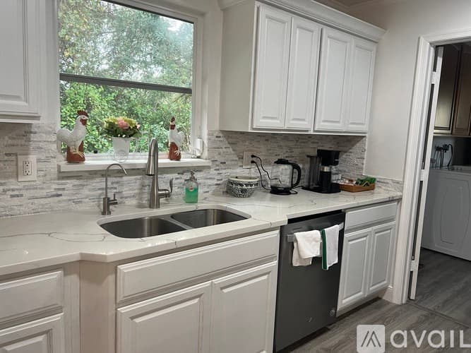 Palm Beach Gardens House: 9080 Peebles Road