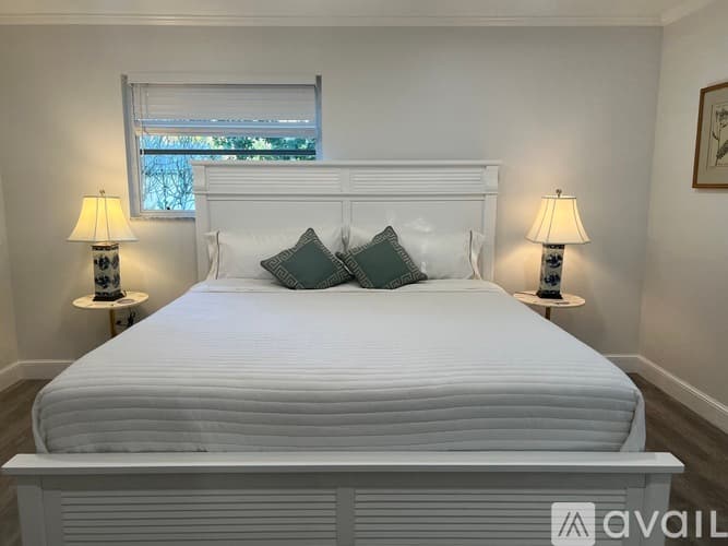 Palm Beach Gardens House: 9080 Peebles Road