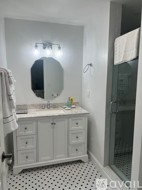 Palm Beach Gardens House: 9080 Peebles Road