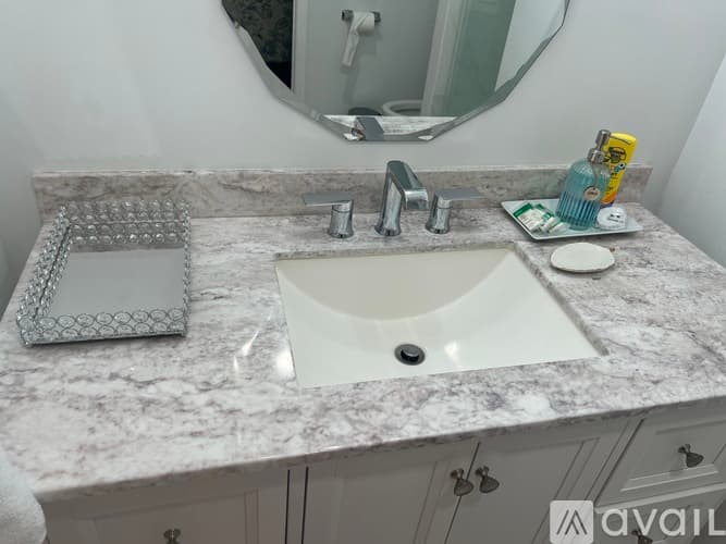 Palm Beach Gardens House: 9080 Peebles Road