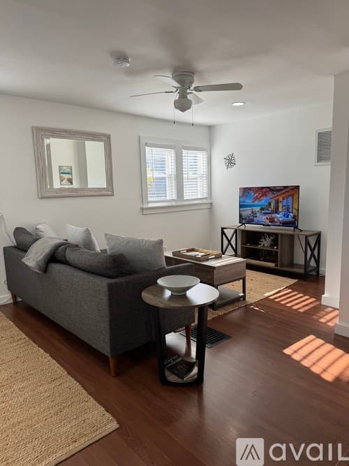 Milford Apartment: E Broadway
