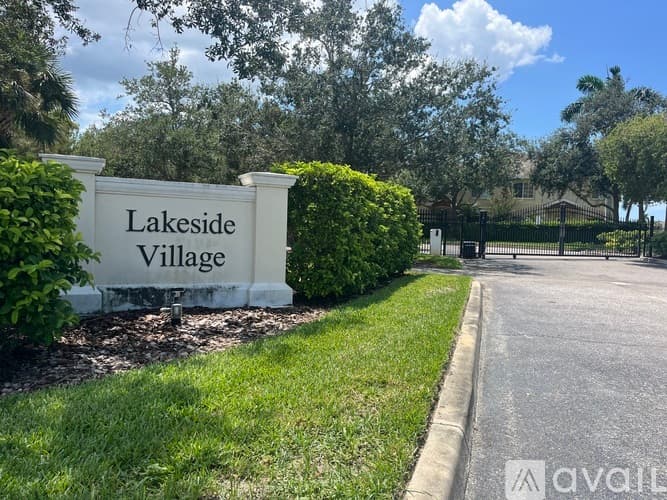 Bradenton Apartment: 3603 45th Terrace W