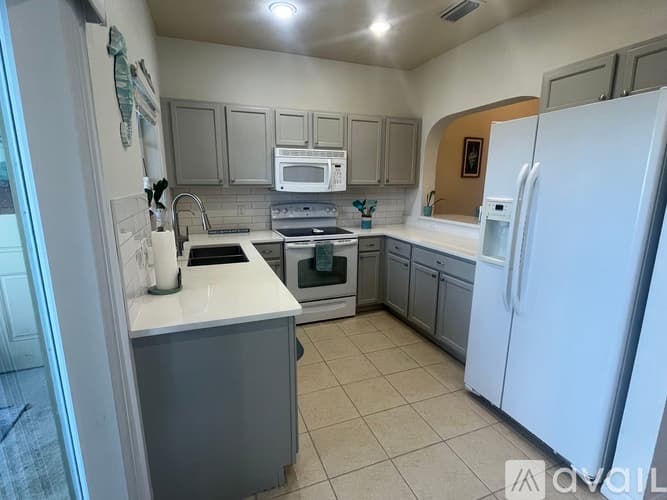 Bradenton Apartment: 3603 45th Terrace W