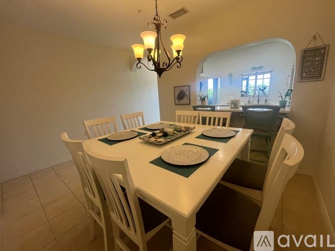Bradenton Apartment: 3603 45th Terrace W