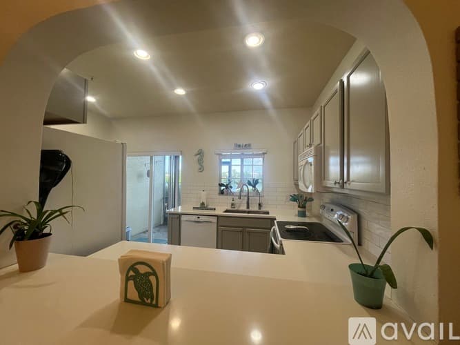 Bradenton Apartment: 3603 45th Terrace W