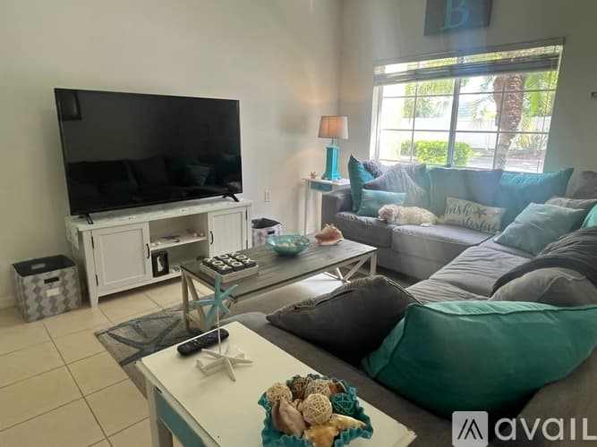 Bradenton Apartment: 3603 45th Terrace W