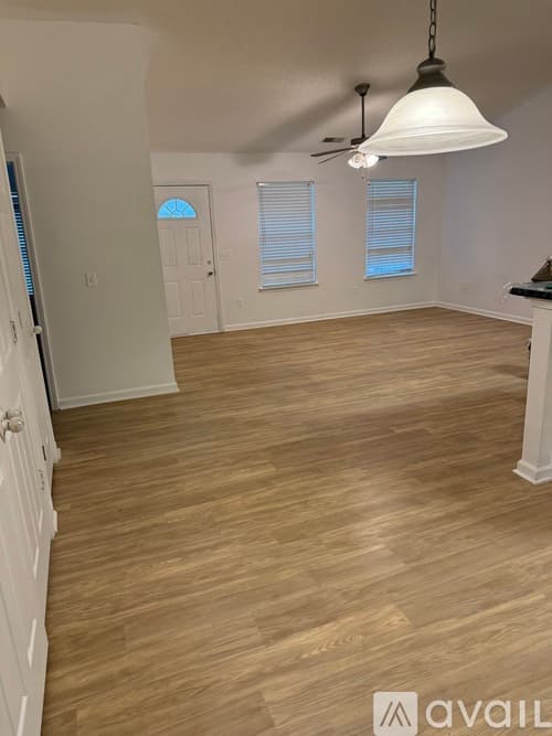 Springfield House: 141 Blackwater Way