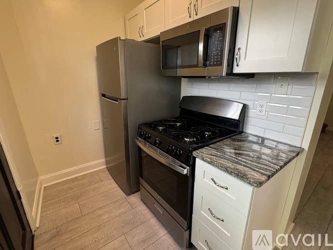 Philadelphia House: 128 Gay Street