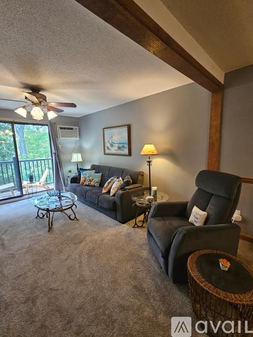 Taunton Condo: 2 Karena Drive