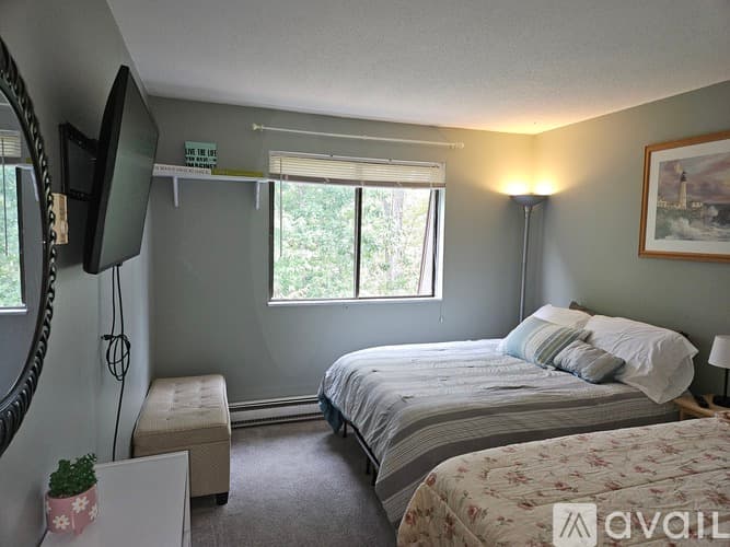 Taunton Condo: 2 Karena Drive
