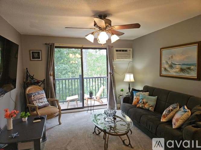 Taunton Condo: 2 Karena Drive