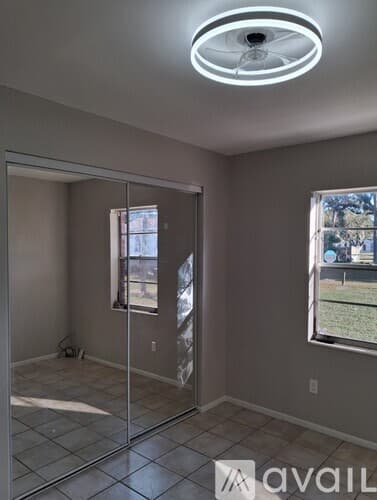 Tampa Apartment: 5301 E 18th Ave