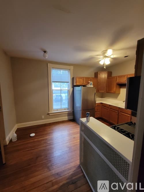 Dayton Apartment: 416 6th Avenue