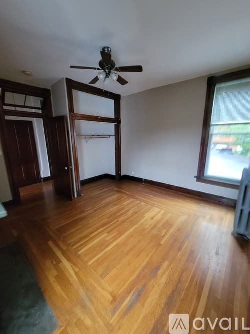 Dayton Apartment: 416 6th Avenue