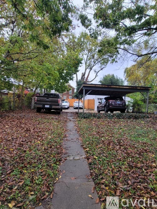 Dayton Apartment: 416 6th Avenue