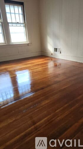 Chicopee Apartment: 27 Beverly Street