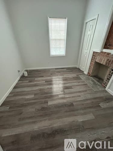 Savannah House: 2021 Hudson St
