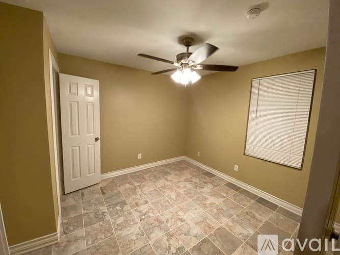 Crowley House: 513 Paddle Drive