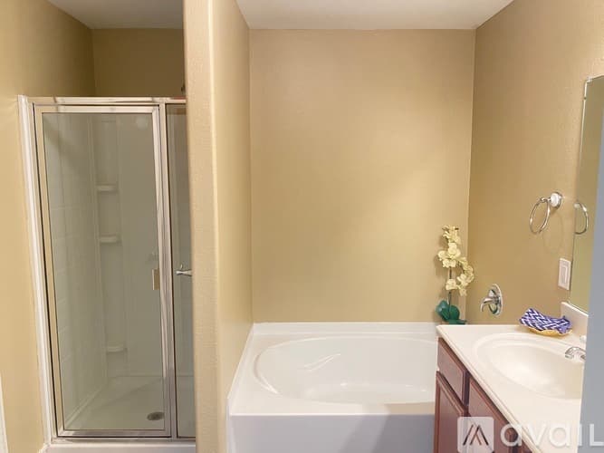Crowley House: 513 Paddle Drive