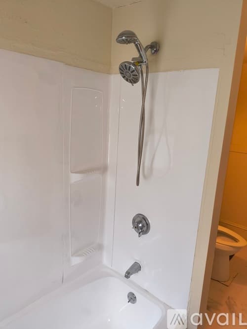 Chicopee Apartment: 27 Beverly Street