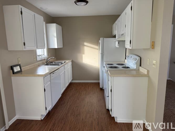Willmar Apartment: 311 23rd St SE