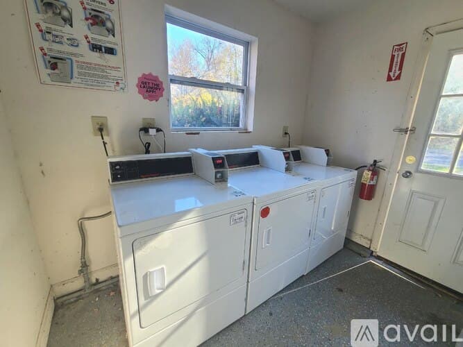 Ewing Township Apartment: 1903 Country Ln