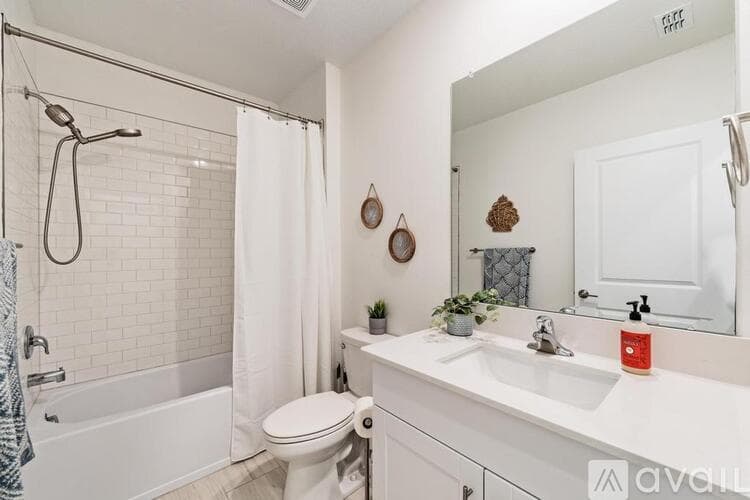 San Antonio House: 11298 Radiant Shore Loop