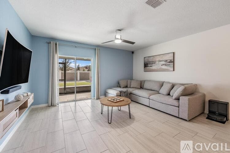San Antonio House: 11298 Radiant Shore Loop