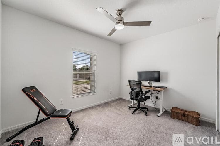 San Antonio House: 11298 Radiant Shore Loop