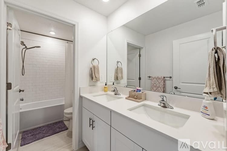 San Antonio House: 11298 Radiant Shore Loop