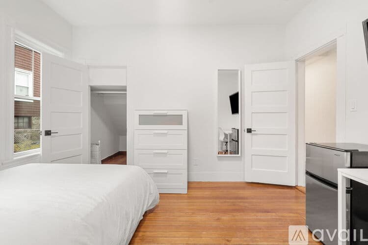 Boston Apartment: 12 Nonantum St