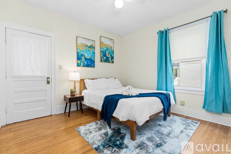 Utica Apartment: 2606 Sunset Avenue