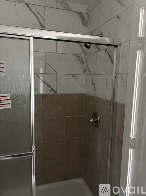 Hudson Apartment: 220 Derry Road