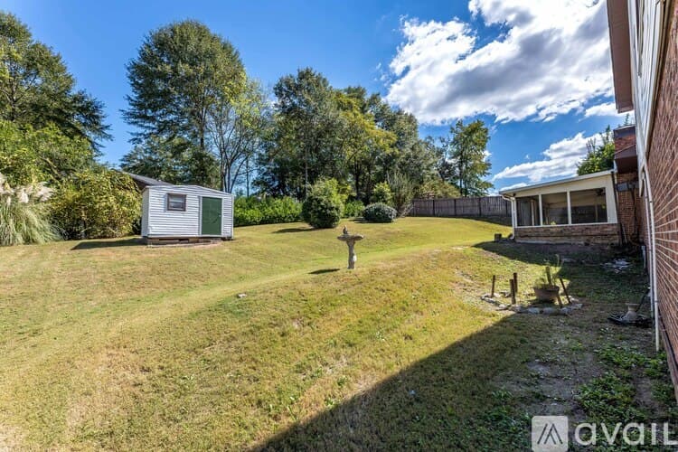 Columbus House: 3925 Biltmore Dr
