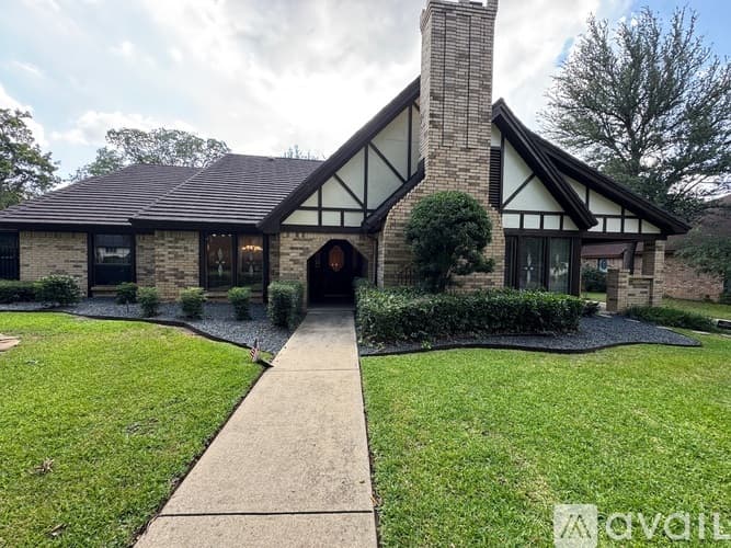 Colleyville House: 3704 San Bar Lane